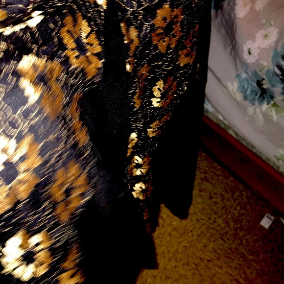 Cocktail dresss - Picture 2 of 4